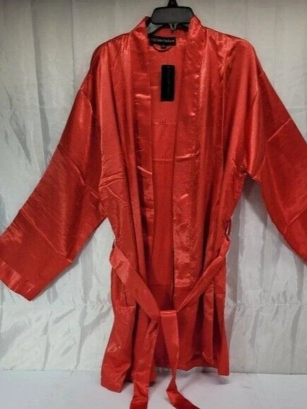 Up2date fashion 2X unisex silky red robe new